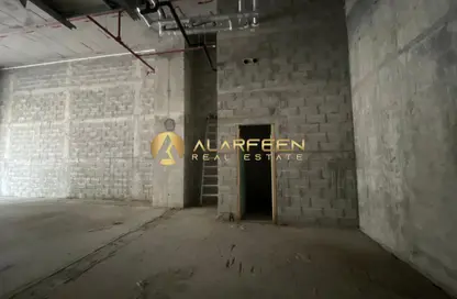 Retail - Studio - 1 Bathroom for rent in JVC007 - Jumeirah Village Circle - Dubai