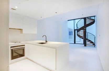 Duplex - 1 Bedroom - 2 Bathrooms for rent in Marquise Square Tower - Business Bay - Dubai