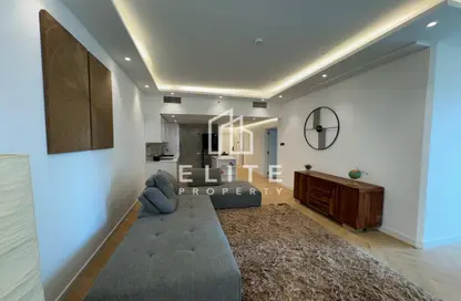 Apartment - 1 Bedroom - 2 Bathrooms for sale in Marina Pinnacle - Dubai Marina - Dubai