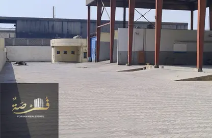 Warehouse - Studio - 4 Bathrooms for sale in Umm Al Thuoob - Umm Al Quwain