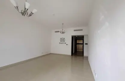 Empty Room image for: Apartment - 1 Bedroom - 2 Bathrooms for rent in Al Abeir Tower - Jumeirah Village Circle - Dubai, Image 1