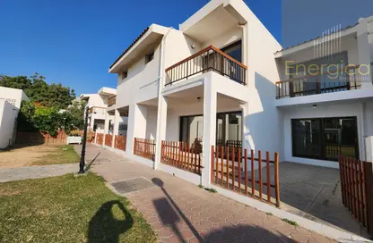 Villa - 3 Bedrooms - 3 Bathrooms for rent in Jumeirah 2 Villas - Jumeirah 2 - Jumeirah - Dubai