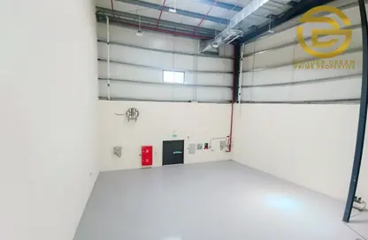Warehouse - Studio for rent in Al Quoz Industrial Area 3 - Al Quoz Industrial Area - Al Quoz - Dubai