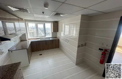 شقة - 3 غرف نوم - 2 حمامات للايجار في برج النعيمية  3 - أبراج النعيمية - النعيمية - عجمان