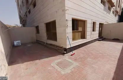 شقة - 3 غرف نوم - 5 حمامات للايجار في فلل الروضة 2 - 2  الروضة - الروضة - عجمان