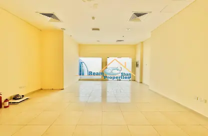 Shop - Studio for rent in Al Warsan 4 - Al Warsan - Dubai