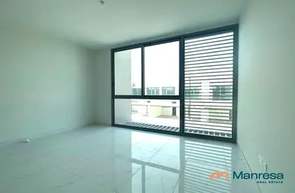 تاون هاوس - 3 غرف نوم - 5 حمامات للايجار في غاردينيا تاون هومز - بوابة وصل - دبي تاون هاوس - 3 غرف نوم - 5 حمامات للايجار في غاردينيا تاون هومز - بوابة وصل - دبي