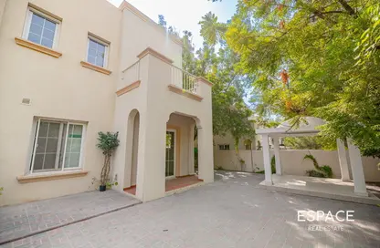 Villa - 2 Bedrooms - 3 Bathrooms for rent in Springs 12 - The Springs - Dubai