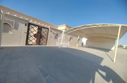 Apartment - 3 Bedrooms - 4 Bathrooms for rent in Mohamed Bin Zayed Centre - Mohamed Bin Zayed City - Abu Dhabi