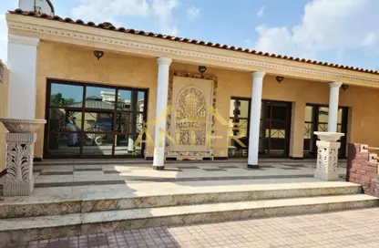 Villa - 5 Bedrooms - 6 Bathrooms for sale in Fujairah Beach - Downtown Fujairah - Fujairah