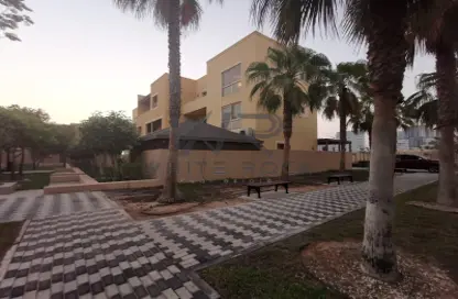 تاون هاوس - 4 غرف نوم - 6 حمامات للبيع في مجتمع الثروانية - حدائق الراحة - أبوظبي تاون هاوس - 4 غرف نوم - 6 حمامات للبيع في مجتمع الثروانية - حدائق الراحة - أبوظبي