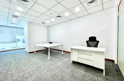 Office Space - Studio - 4 Bathrooms for rent in Hamdan Street - Abu Dhabi