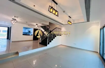 فيلا - 4 غرف نوم - 5 حمامات للايجار في حديقة ويستار تيراس - الضاحية 13 - قرية جميرا الدائرية - دبي