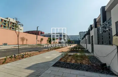 Townhouse - 3 Bedrooms - 3 Bathrooms for sale in The Gate - Masdar City - Abu Dhabi