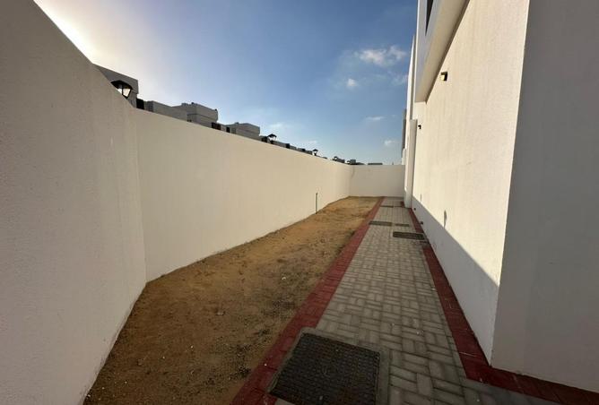 15991907 - صورة العقار 3