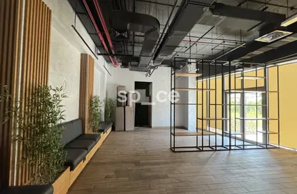 Retail - Studio - 1 Bathroom for rent in Al Khalidiya - Abu Dhabi