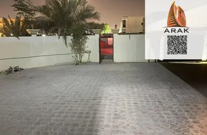 فيلا - 5 غرف نوم - 5 حمامات للايجار في فلل الروضة 2 - 2  الروضة - الروضة - عجمان