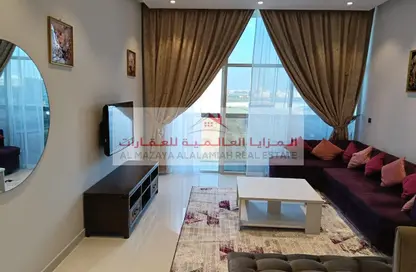 شقة - غرفة نوم - 2 حمامات للايجار في الزاهية - تجارية مويلح - الشارقة