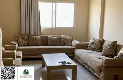 Apartment - 1 Bedroom - 1 Bathroom for rent in Corniche Tower - Ajman Corniche Road - Ajman