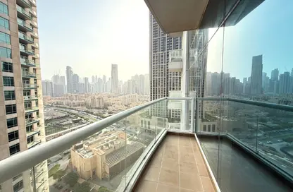 Apartment - 1 Bedroom - 2 Bathrooms for rent in Burj Al Nujoom - Downtown Dubai - Dubai