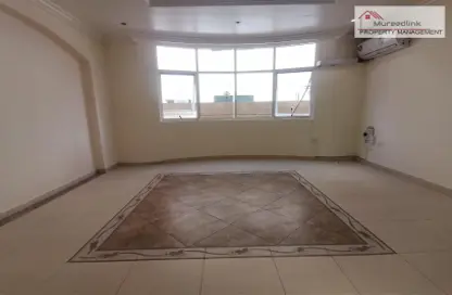 Empty Room image for: Apartment - 1 Bathroom for rent in Al Nahyan - Abu Dhabi, Image 1
