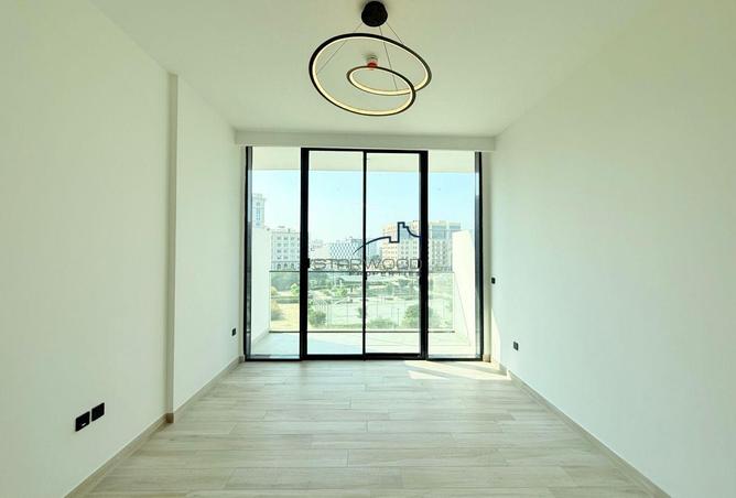 16000233 - Property Image 2