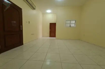 شقة - غرفة نوم - 1 حمام للايجار في الكويتا - المقاطعة المركزية - العين