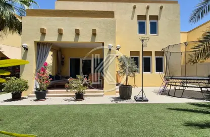 Villa - 3 Bedrooms - 5 Bathrooms for sale in Heritage - Jumeirah Park - Dubai