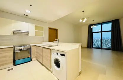 Apartment - 2 Bedrooms - 3 Bathrooms for rent in Iris Amber - Al Jaddaf - Dubai