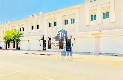 Villa - 3 Bedrooms - 4 Bathrooms for rent in Abu Hail Road - Abu Hail - Deira - Dubai