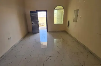 Villa - 7+ Bedrooms - 6 Bathrooms for rent in Al Jurf Industrial 2 - Al Jurf Industrial - Ajman