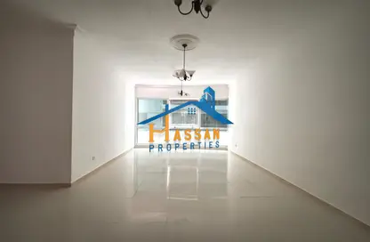 Apartment - 3 Bedrooms - 4 Bathrooms for rent in Eissal Al Youssifi Towers - Al Majaz - Sharjah