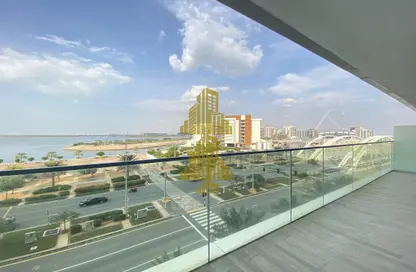 Balcony image for: Apartment - 1 Bedroom - 2 Bathrooms for rent in Al Seef - Al Raha Beach - Abu Dhabi, Image 1