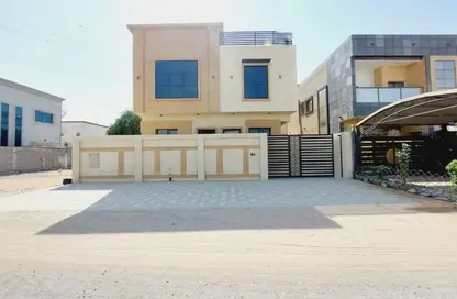 فيلا - 5 غرف نوم - 7 حمامات للايجار في الحليو 2 - الحليو - عجمان