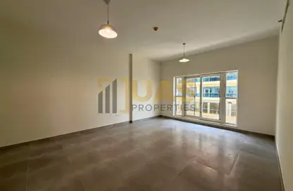 Apartment - 2 Bedrooms - 3 Bathrooms for rent in Green View 1 - Green View - Barsha Heights (Tecom) - Dubai
