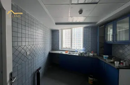 Apartment - 1 Bedroom - 1 Bathroom for rent in Al Majaz 3 - Al Majaz - Sharjah Apartment - 1 Bedroom - 1 Bathroom for rent in Al Majaz 3 - Al Majaz - Sharjah