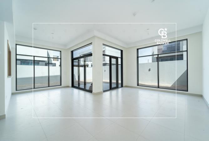 14388889 - Property Image 2
