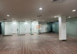 صورةغرفة فارغة لـ: مكتب للكراء في مبنى الفهيم - مصفح الصناعية - مصفح - أبوظبي, صورة 1