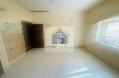 Apartment - 1 Bathroom for rent in Al Nabba - Sharjah