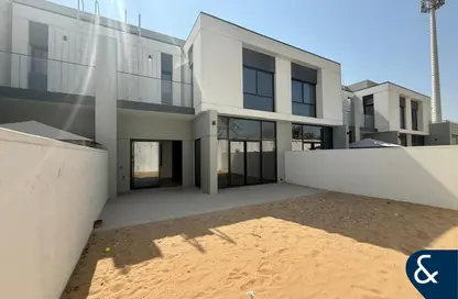 تاون هاوس - 3 غرف نوم - 3 حمامات للبيع في مروج الفرجان شرق - الفرجان - دبي