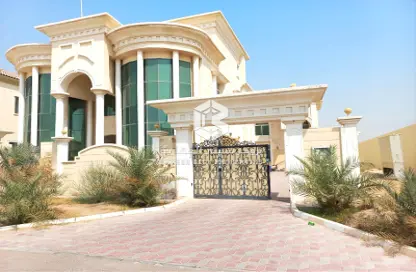 Villa - 7 Bedrooms for sale in Shakhbout City - Abu Dhabi