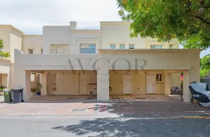 Townhouse - 3 Bedrooms - 4 Bathrooms for sale in Forat - The Lakes - Dubai