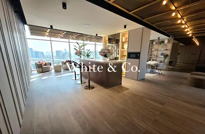Apartment - 1 Bedroom - 2 Bathrooms for rent in Pearl House - Jumeirah Village Circle - Dubai