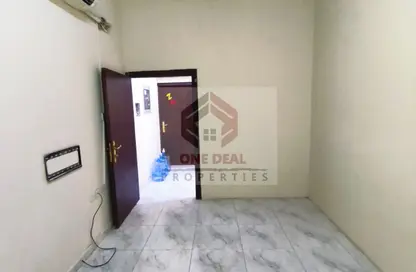 Apartment - 1 Bedroom - 1 Bathroom for rent in Al Jimi - Al Ain