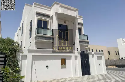 Villa - 5 Bedrooms - 7 Bathrooms for sale in Al Yasmeen 1 - Al Yasmeen - Ajman