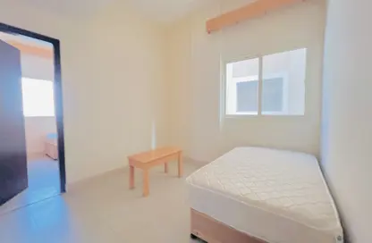 Apartment - 1 Bedroom - 1 Bathroom for rent in Bu Tina - Al Sharq - Sharjah