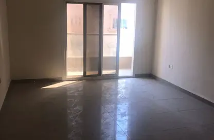 Apartment - 1 Bedroom - 1 Bathroom for rent in Al Qulaya'ah - Al Sharq - Sharjah