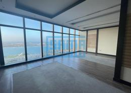 Full Floor - 8 bathrooms for rent in Corniche Road - Abu Dhabi