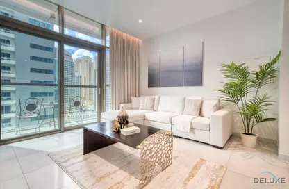 Living Room image for: Apartment - 1 Bedroom - 1 Bathroom for rent in No.9 - Dubai Marina - Dubai, Image 1