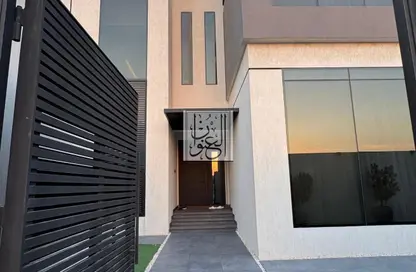 Villa - 4 Bedrooms - 7+ Bathrooms for sale in Hoshi - Al Badie - Sharjah